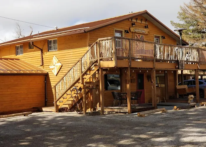Copperline Lodge